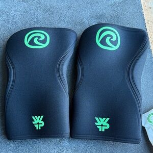 Black and Green Knee Sleeves